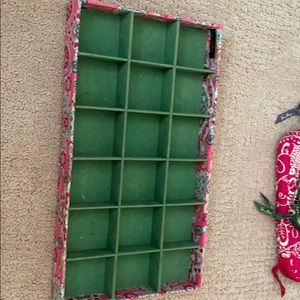 COPY - RAYMOND WAITES JEWELRY ORGANIZER